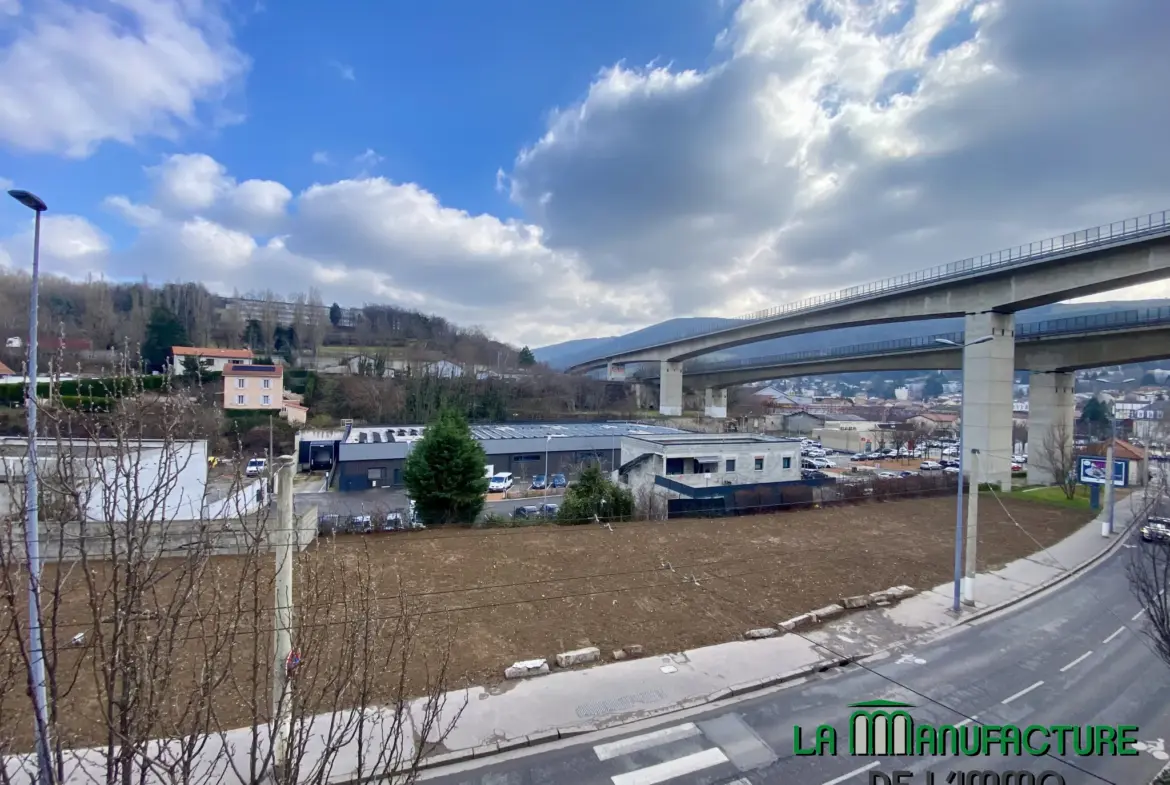 Appartement F4 Divisible à Saint-Etienne Terrenoire 