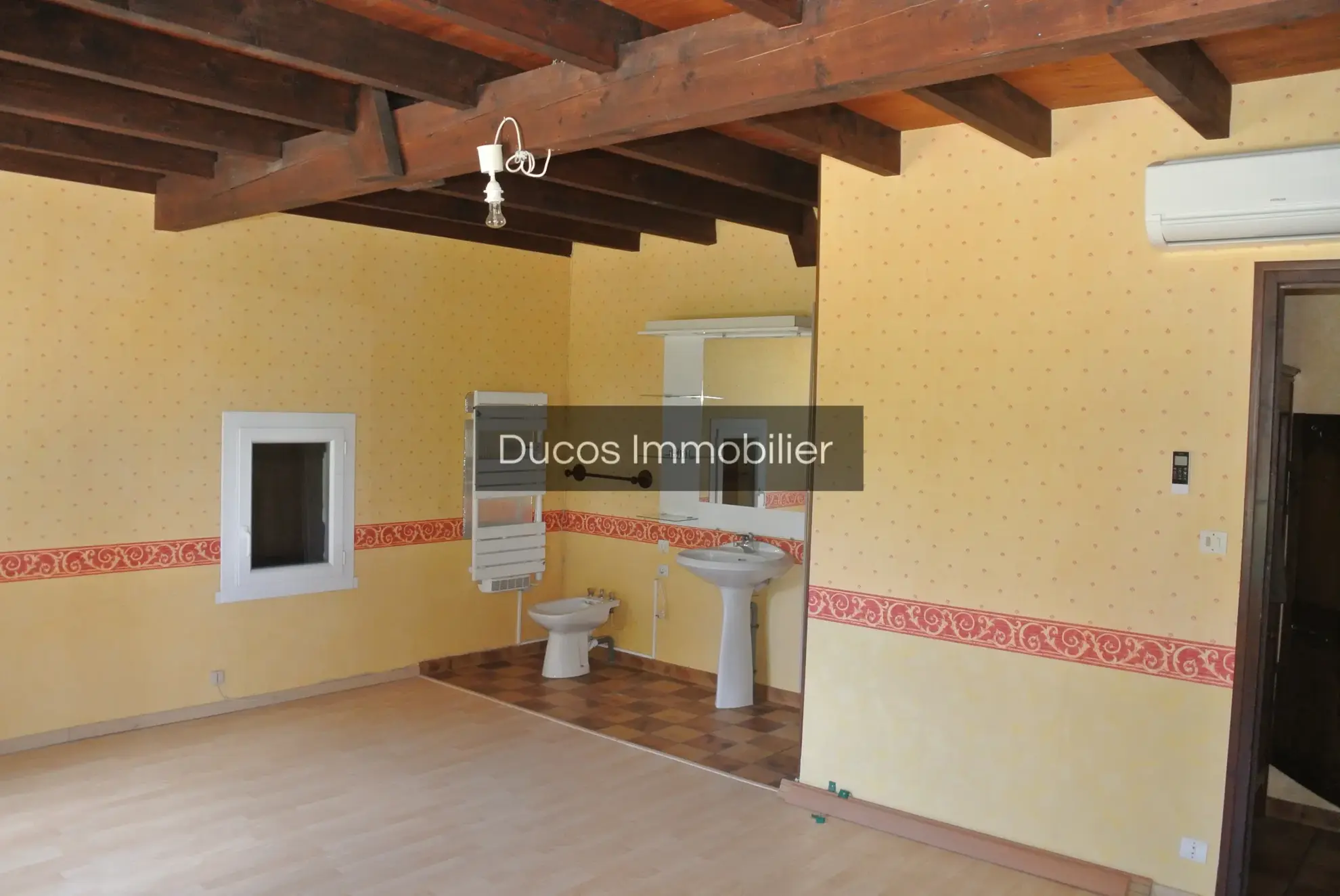 Spacieuse maison avec piscine à 10 min de Marmande 