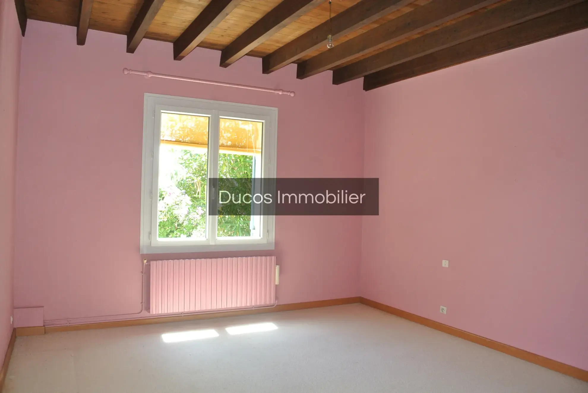 Spacieuse maison avec piscine à 10 min de Marmande 
