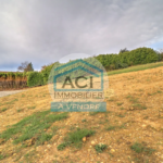 Terrain de 629 m² avec Projet de Construction à Estrablin
