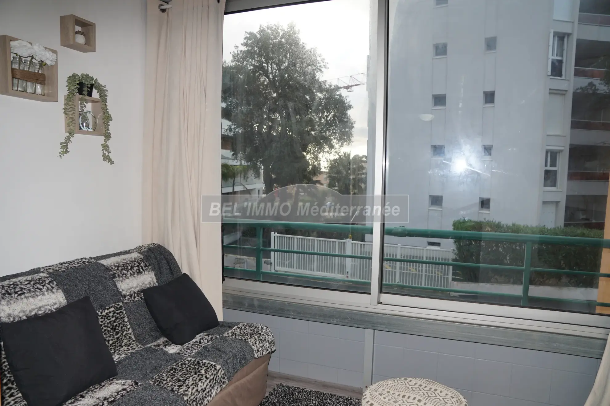 À vendre : F2 de 28 m² avec parking à Cavalaire-sur-Mer 
