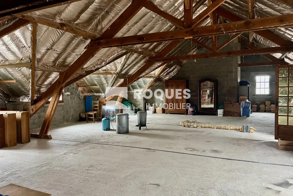 Ensemble immobilier à vendre à Verrières 
