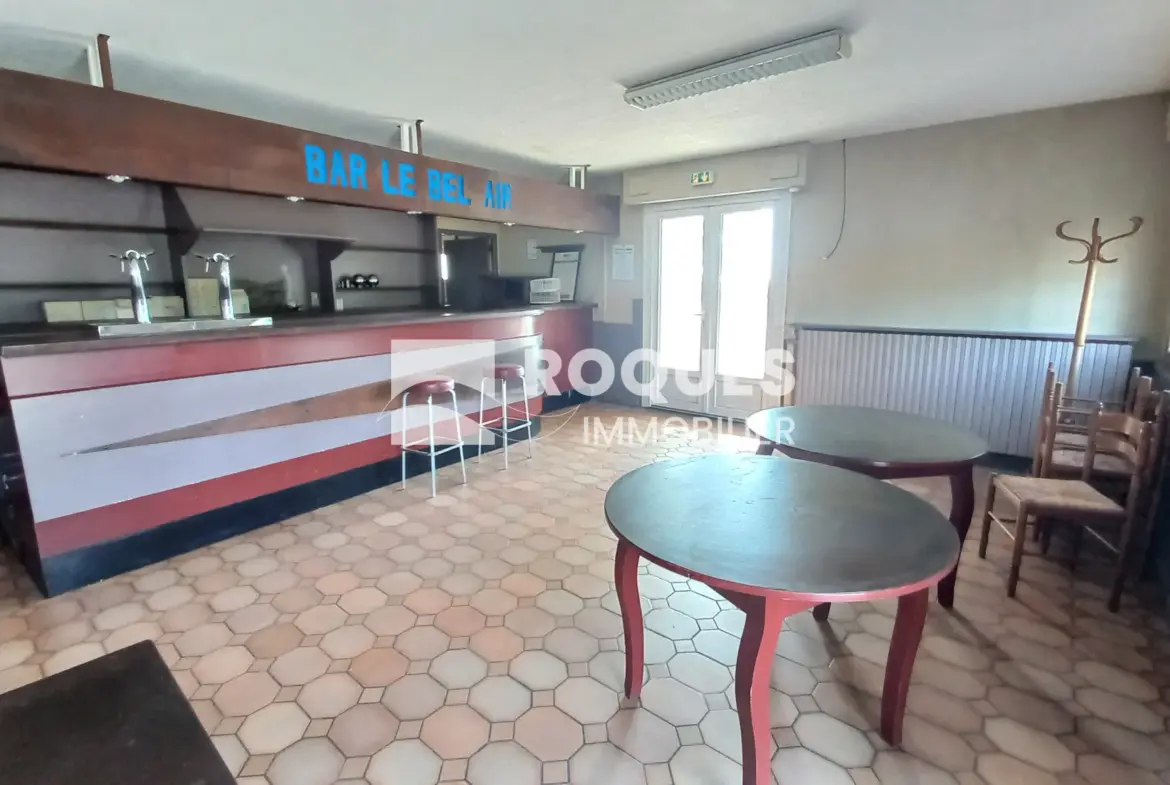 Ensemble immobilier à vendre à Verrières 