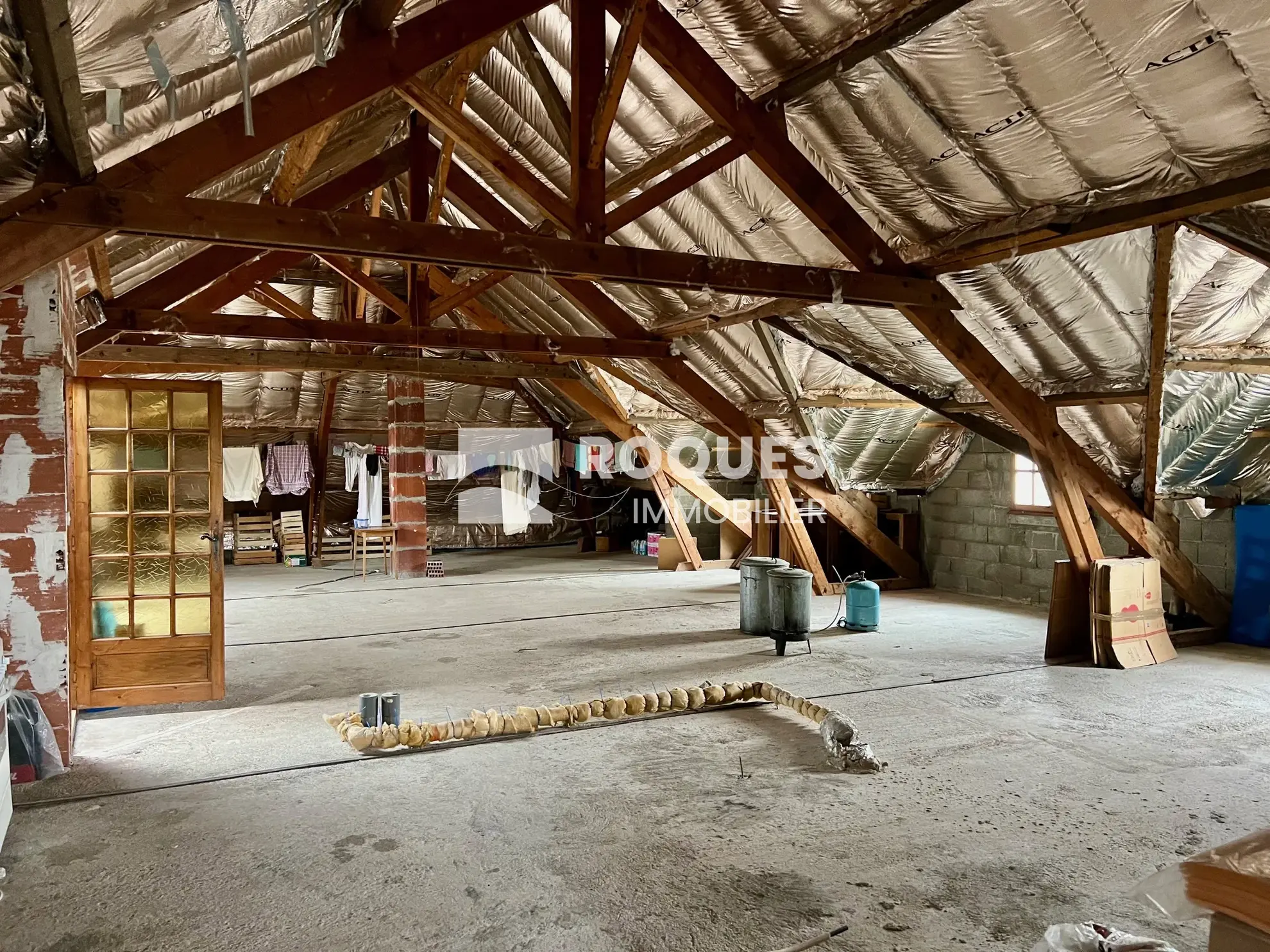 Ensemble immobilier à vendre à Verrières 