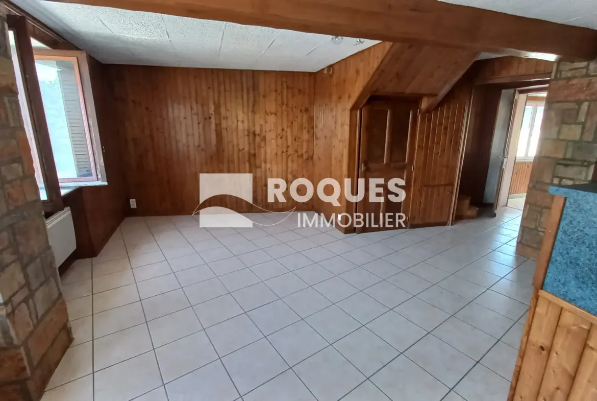 Ensemble immobilier à vendre à Verrières 