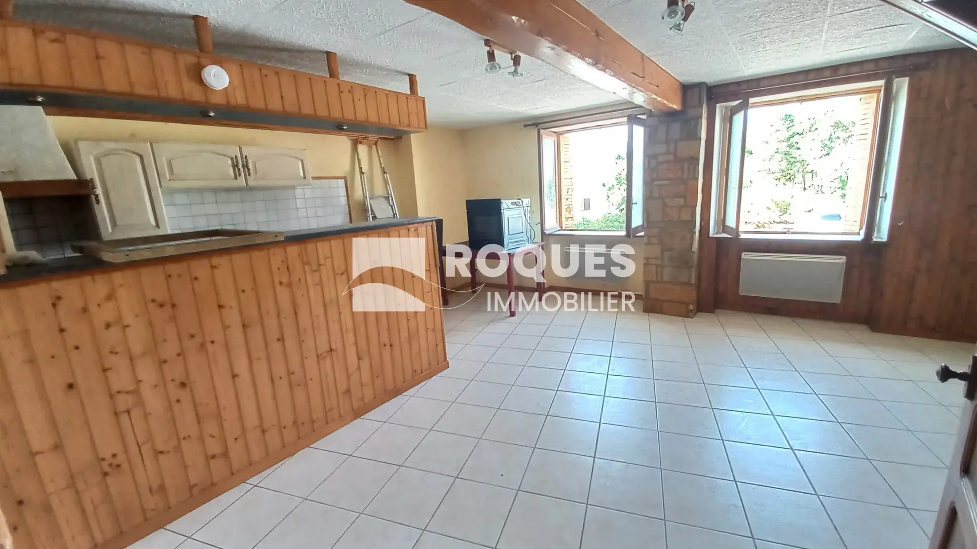 Ensemble immobilier à vendre à Verrières 