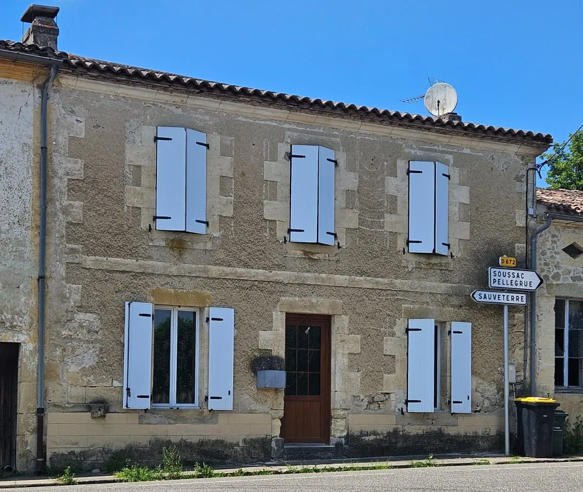 Maison de Bourg à Vendrea Cleyrac avec Jardin et Terrain Agricole 