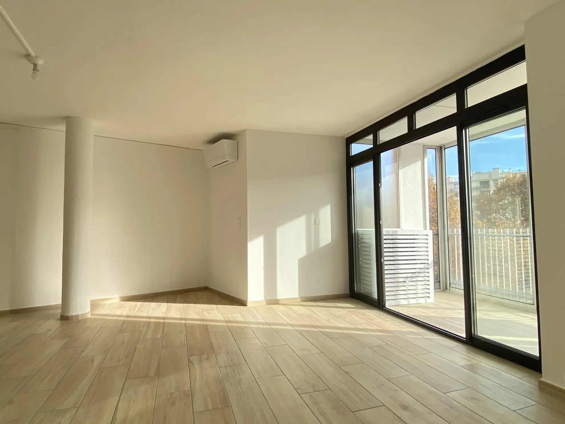 Bel appartement rénové avec vue à Perpignan 
