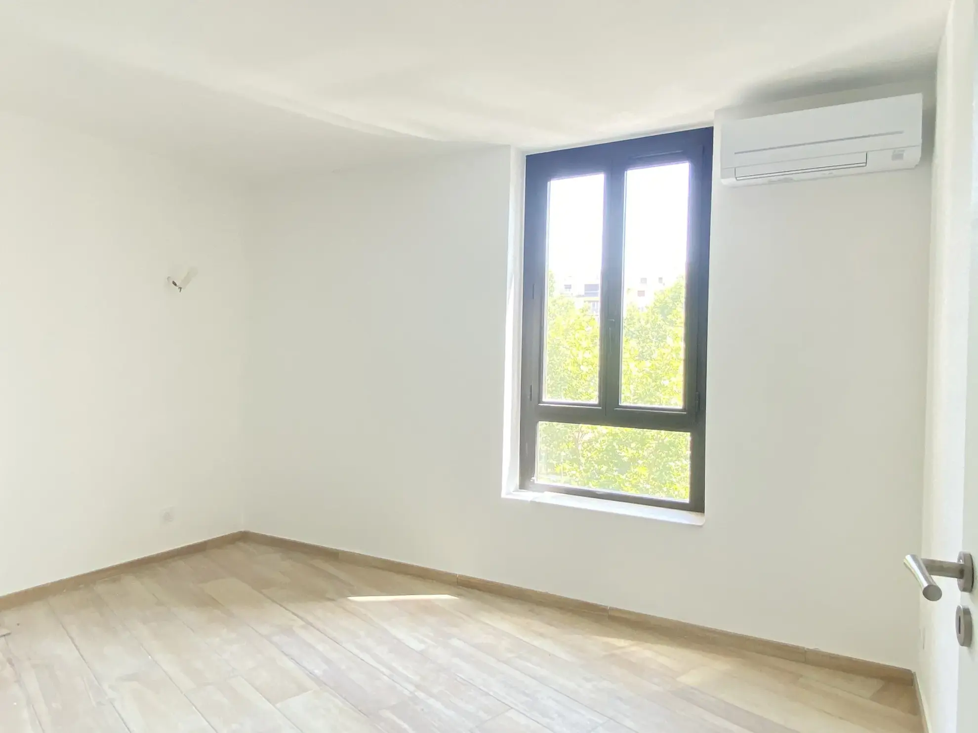 Bel appartement rénové avec vue à Perpignan 