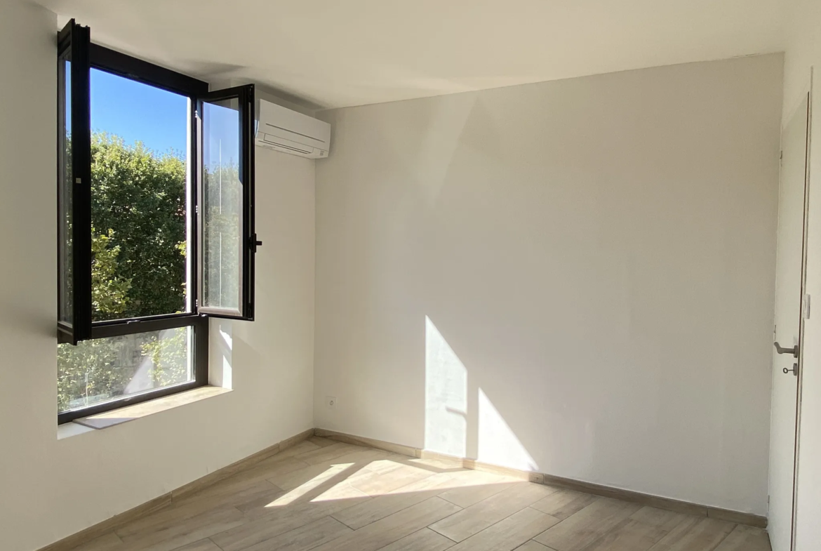 Bel appartement rénové avec vue à Perpignan 