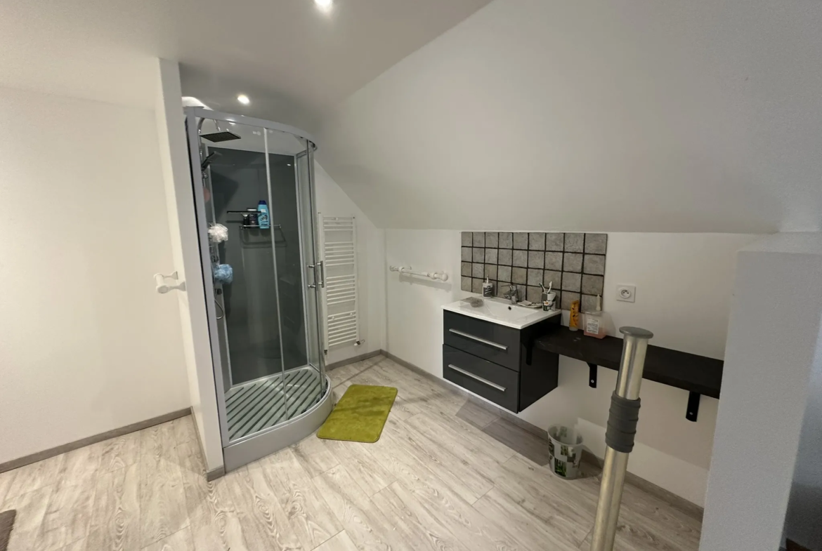 Maison spacieuse à vendre à Quistinic - 146 m² 