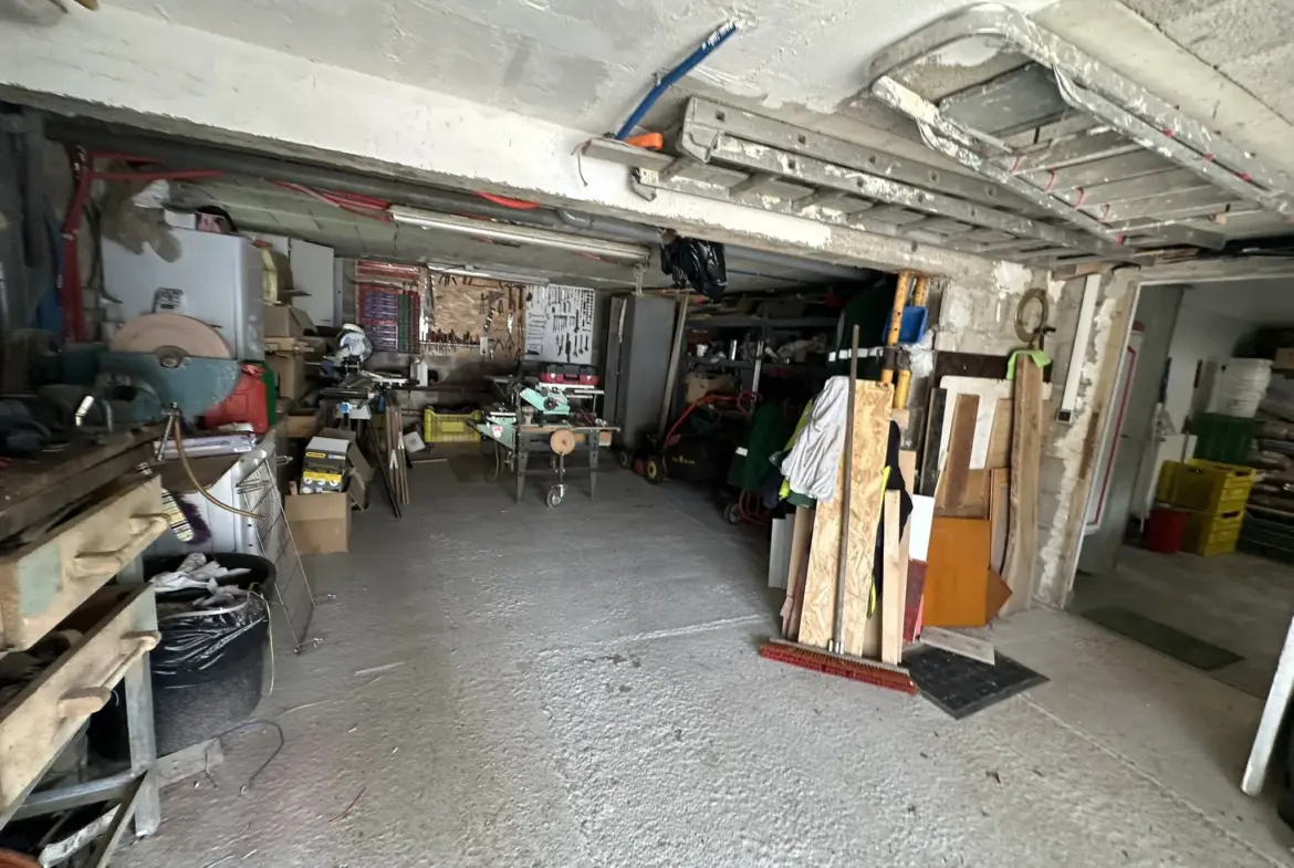 Maison spacieuse à vendre à Quistinic - 146 m² 
