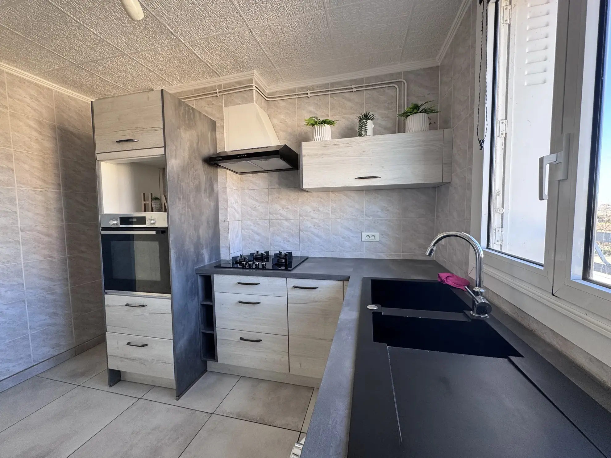 Vente Appartement T4 avec Balcon à Peyrolles-en-Provence 