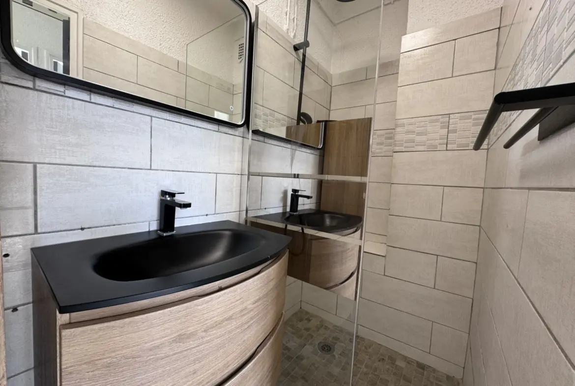 Vente Appartement T4 avec Balcon à Peyrolles-en-Provence 