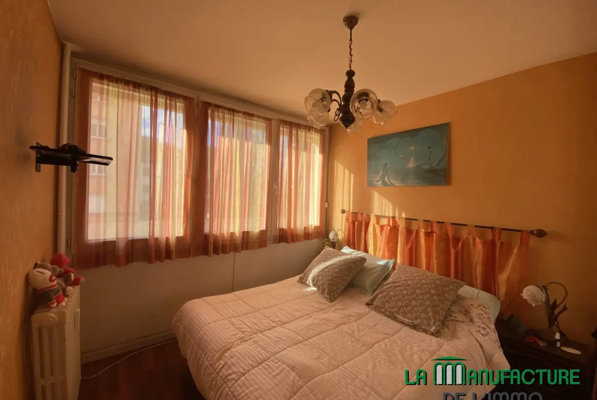 Appartement F3 traversant lumineux avec garage à Saint-Étienne - Bergson 