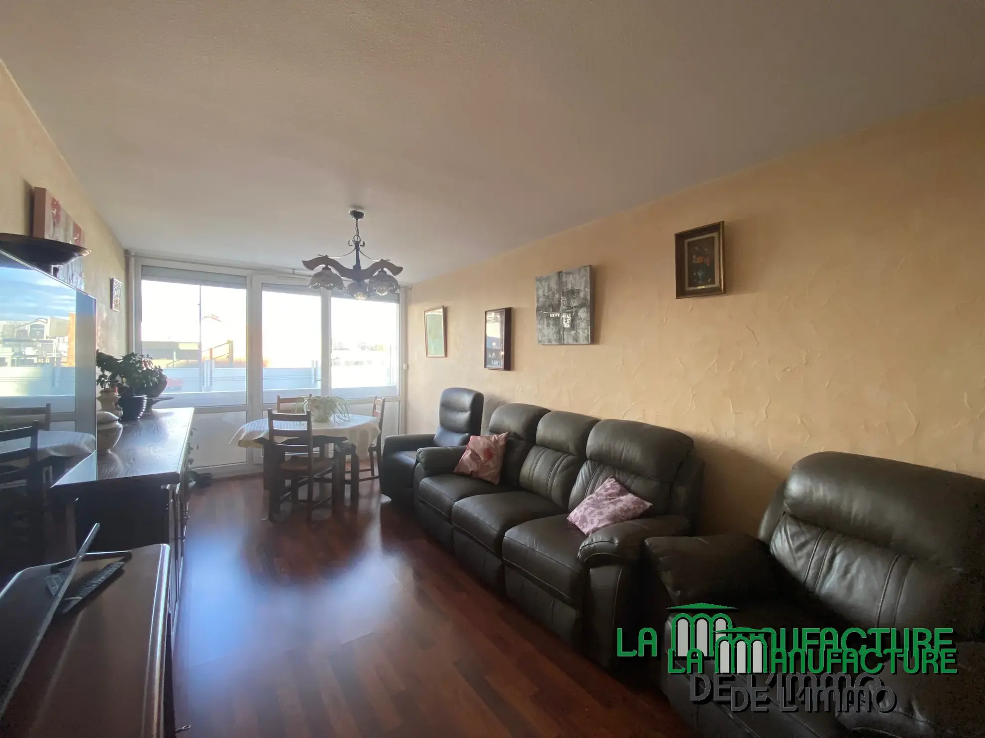 Appartement F3 traversant lumineux avec garage à Saint-Étienne - Bergson 