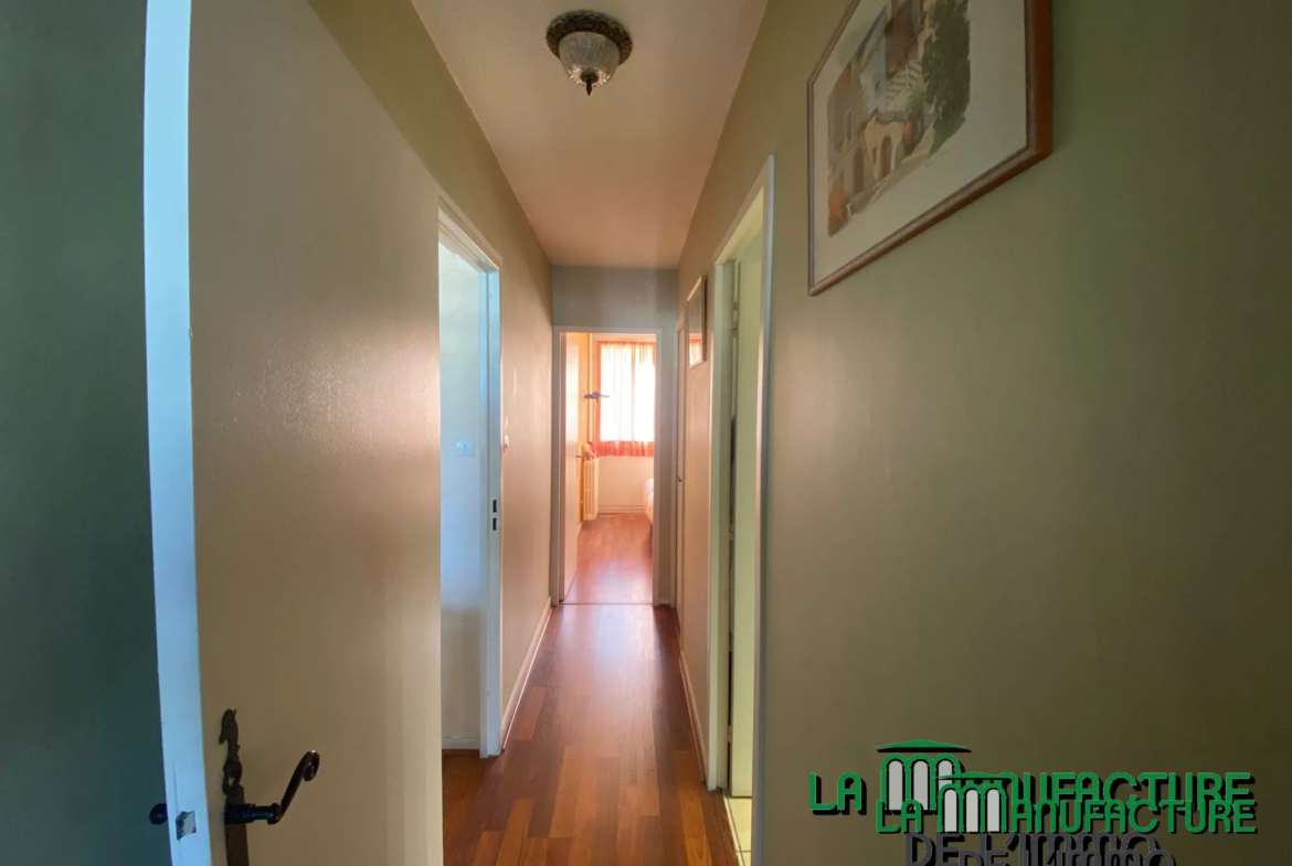 Appartement F3 traversant lumineux avec garage à Saint-Étienne - Bergson 