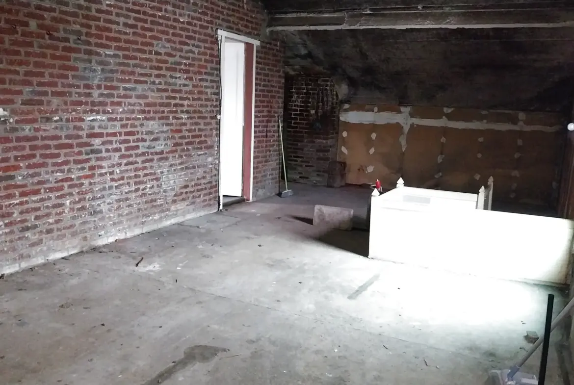 Maison indépendante à Chambly - 4 pièces - 125 m² - 225 000 € 