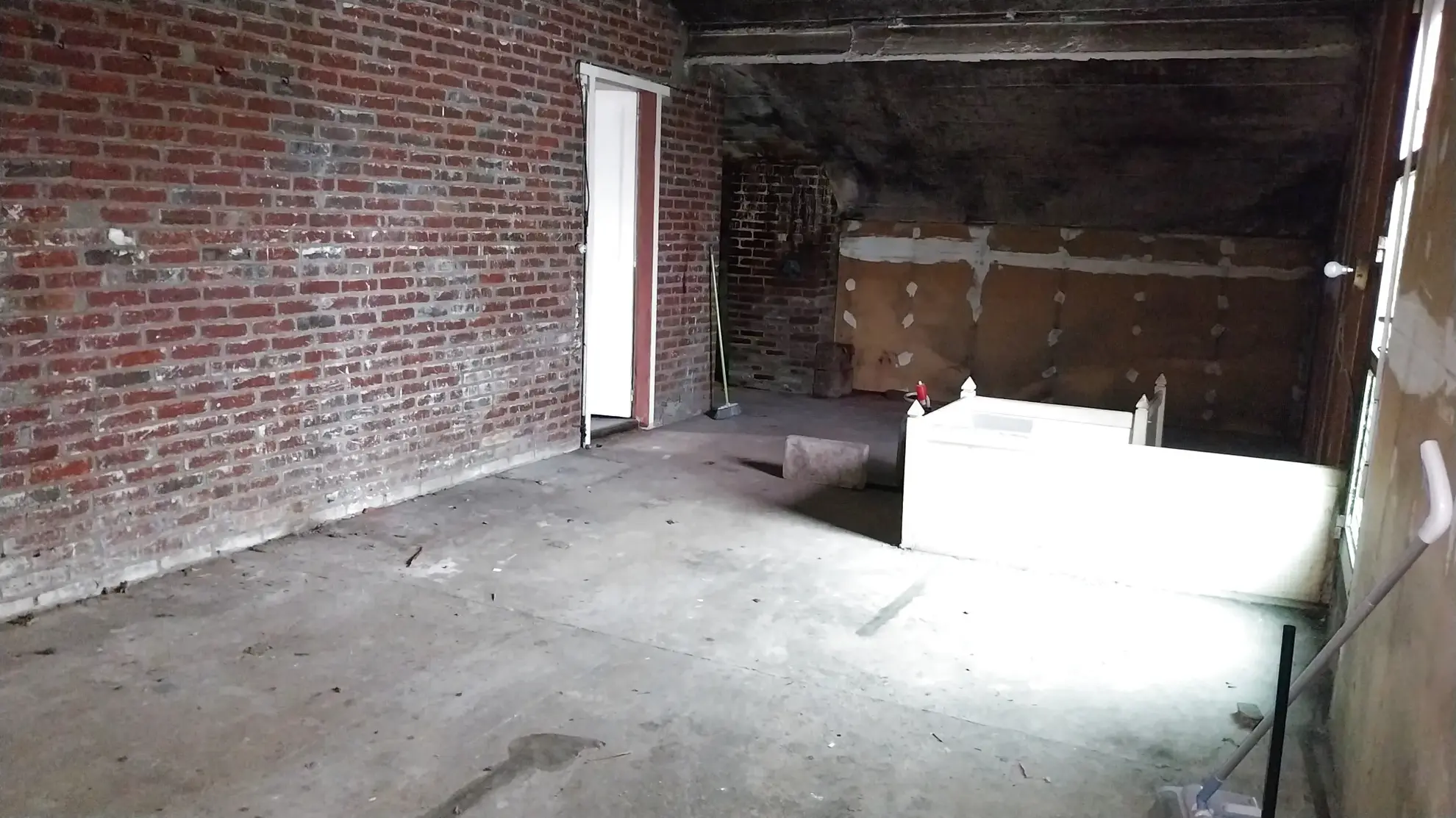 Maison indépendante à Chambly - 4 pièces - 125 m² - 225 000 € 