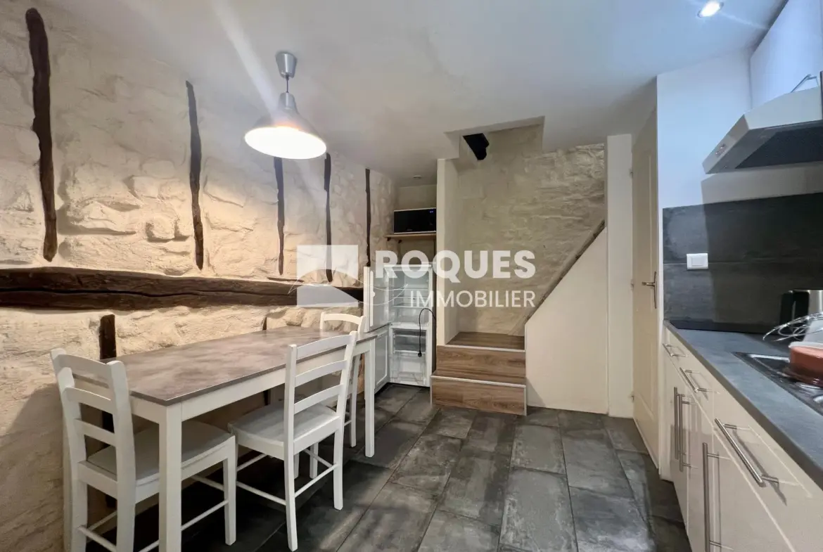 Maison de Ville T2 Meublée avec Terrasse à Millau 