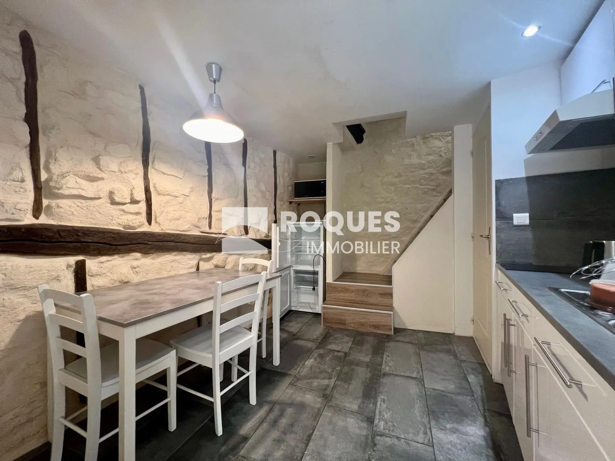 Maison de Ville T2 Meublée avec Terrasse à Millau 