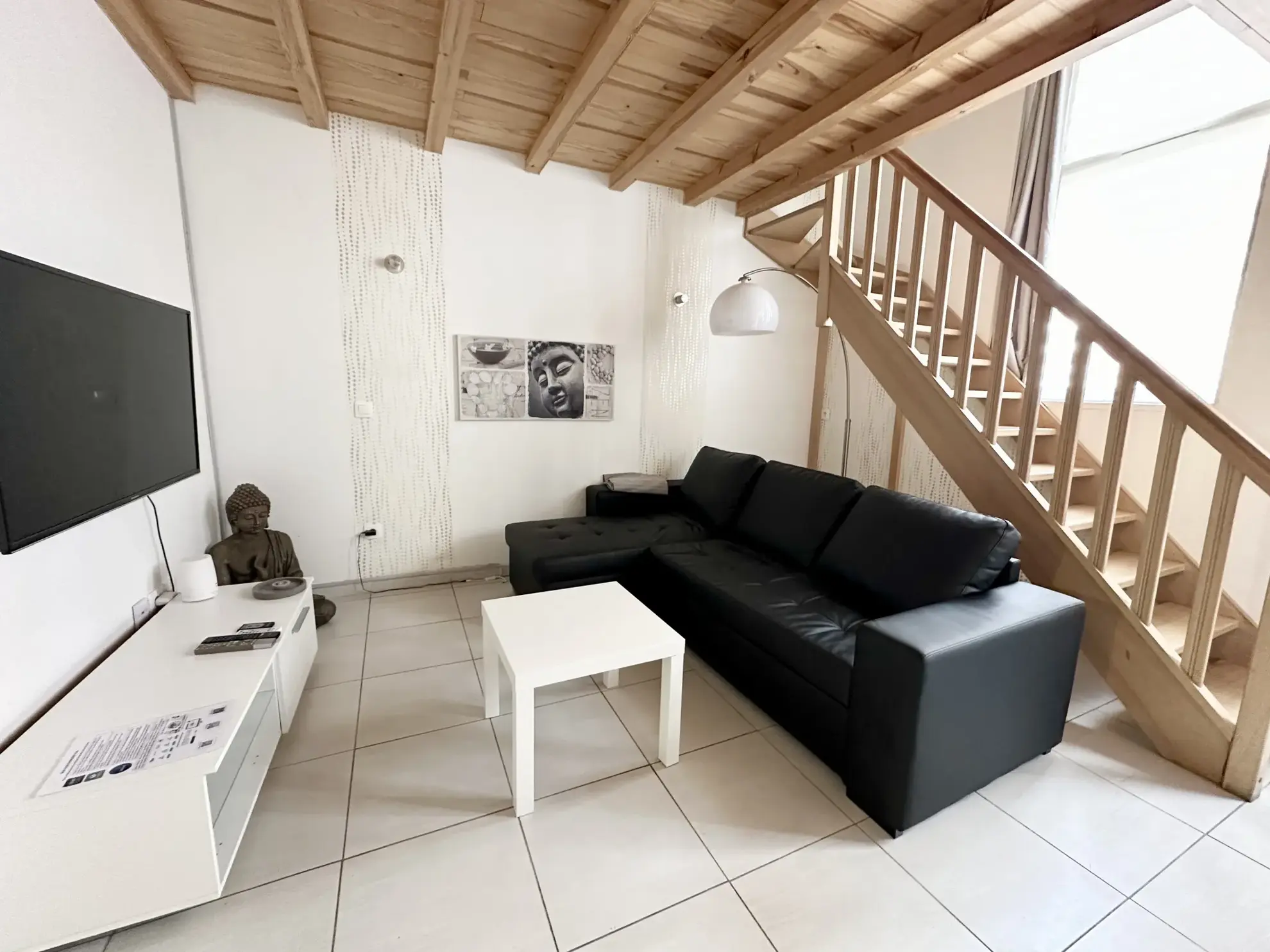 Appartement T2 en Duplex Meublé à Lille, Proche de la Grand'Place 