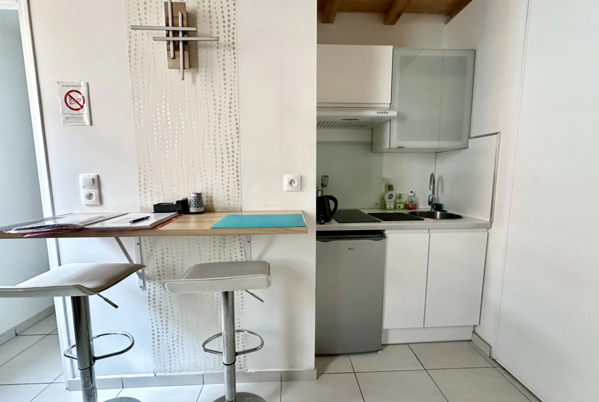 Appartement T2 en Duplex Meublé à Lille, Proche de la Grand'Place 