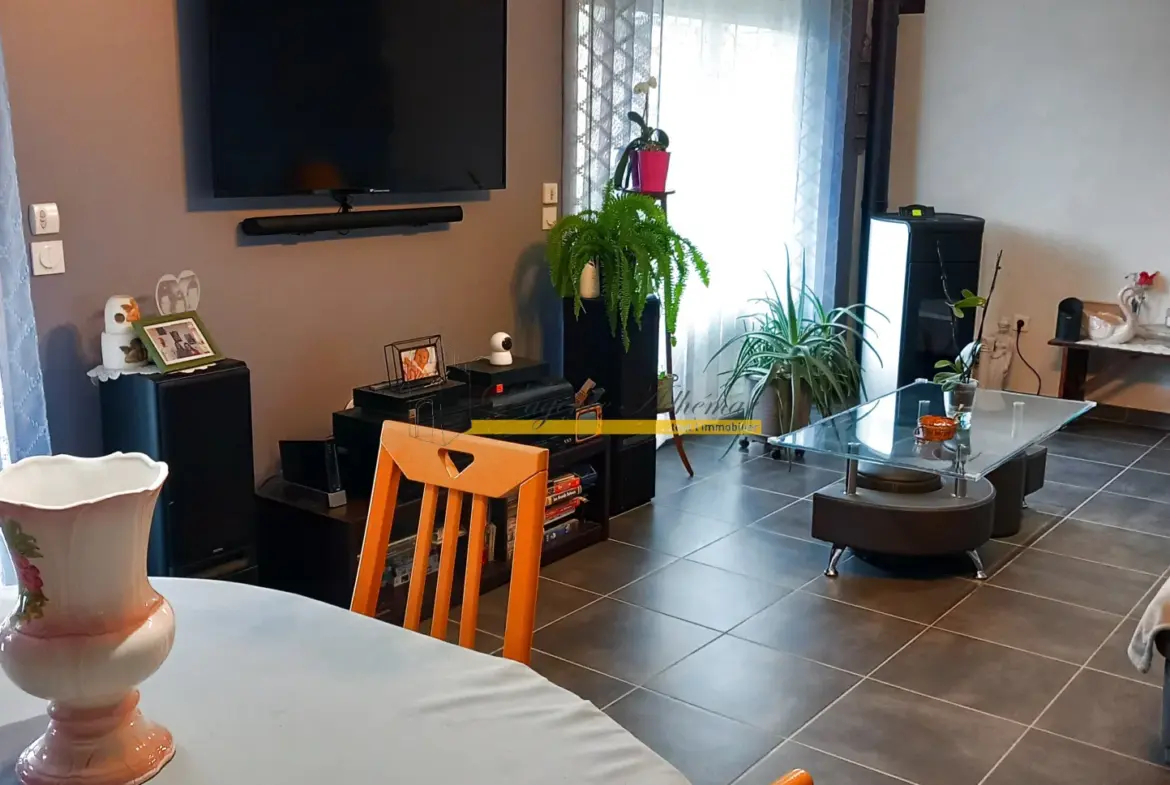 Maison à vendre à Montélimar de 137 m² avec 4 chambres et jardin 