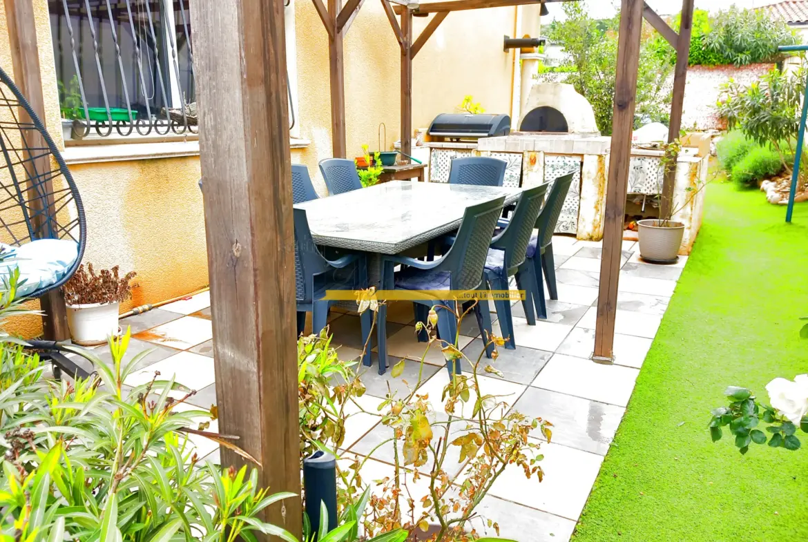 Maison à vendre à Montélimar de 137 m² avec 4 chambres et jardin 