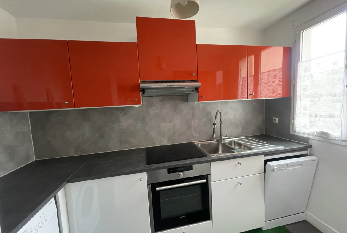 À vendre, T2 de 45 m² à Touques en résidence sécurisée 