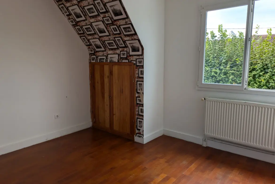 Maison Indépendante à Nevers - 5 Chambres près des Commodités 