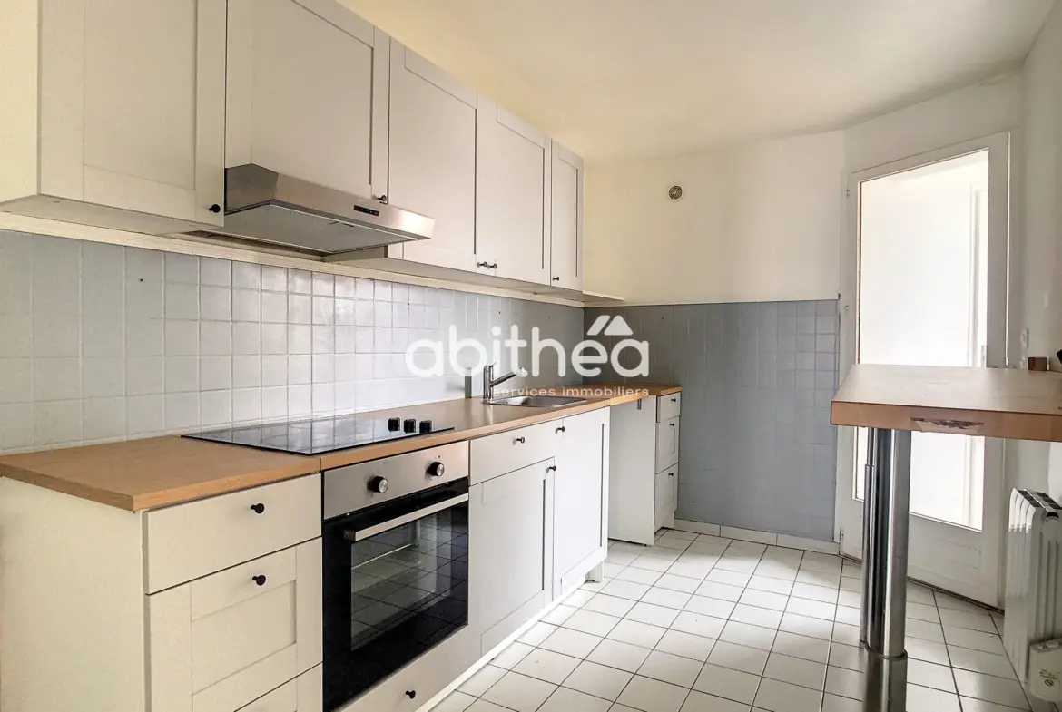 Appartement exclusif à vendre avec ascenseur à Choisy-Le-Roi 