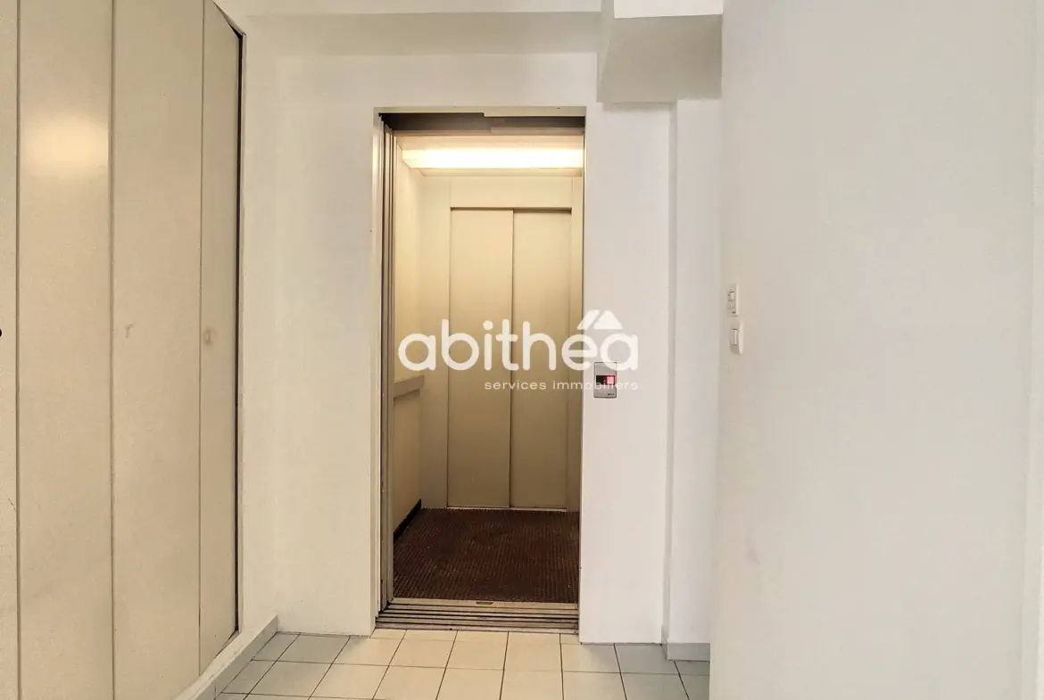 Appartement exclusif à vendre avec ascenseur à Choisy-Le-Roi 
