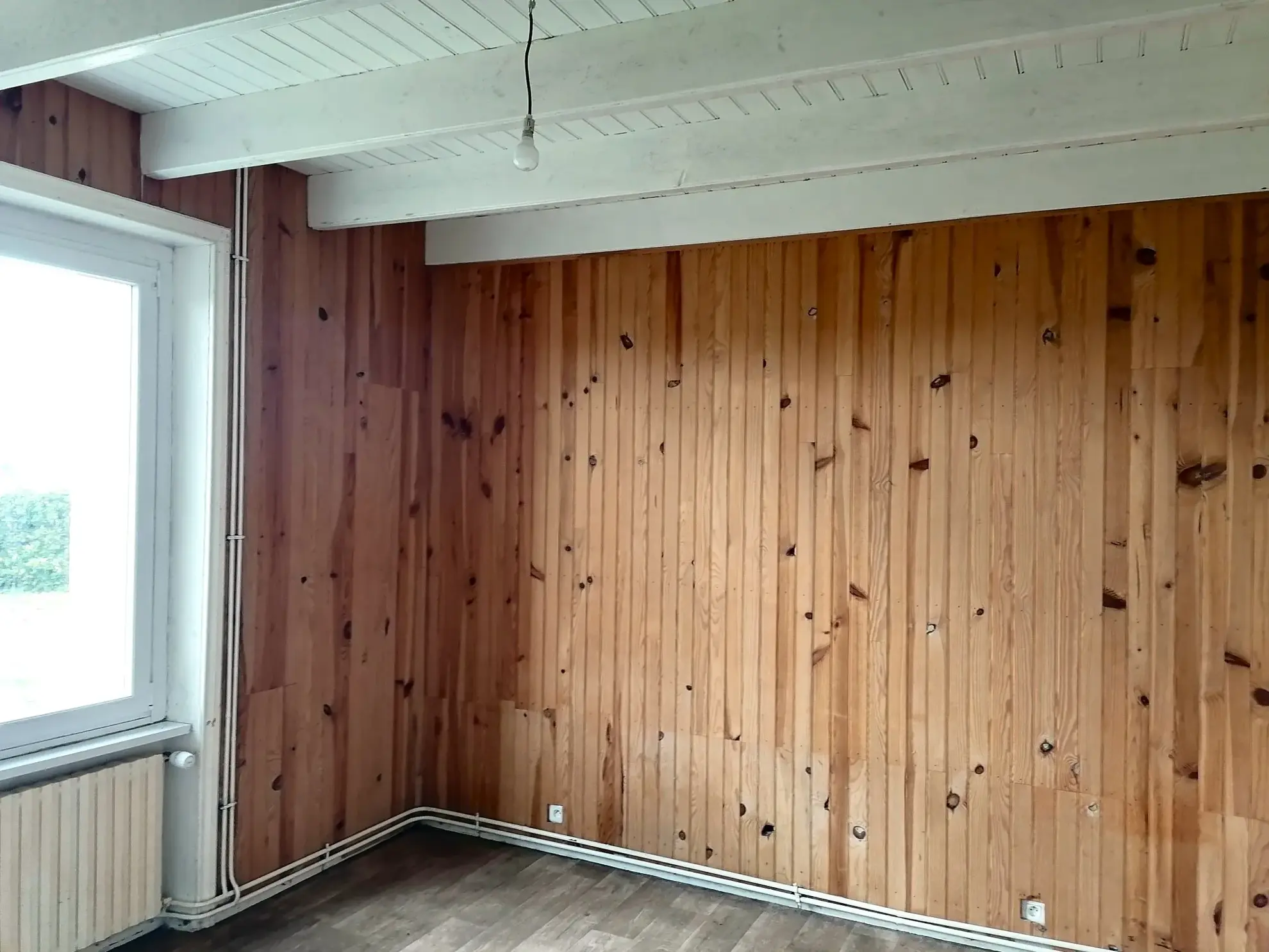 Maison à Plogoff de 105 m² à rénover - 180 200 € 