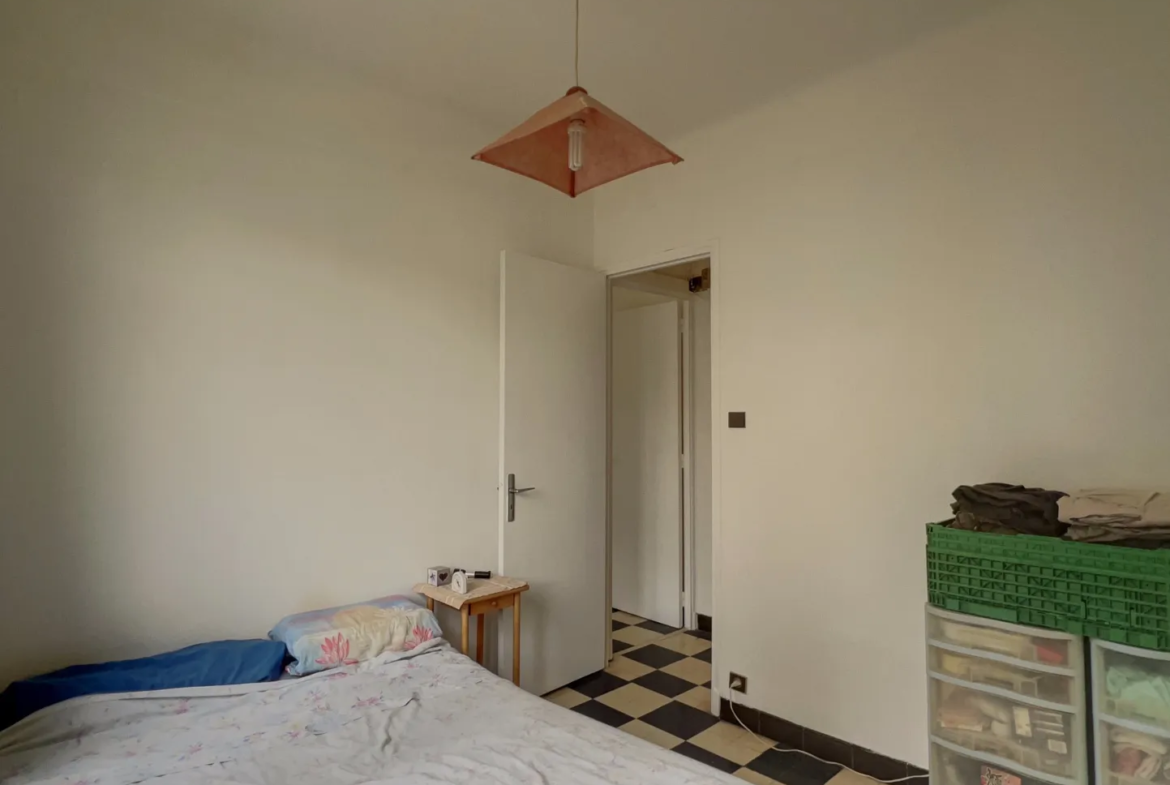 À vendre : Appartement lumineux de 60 m², 2 chambres à Marseille 13004 