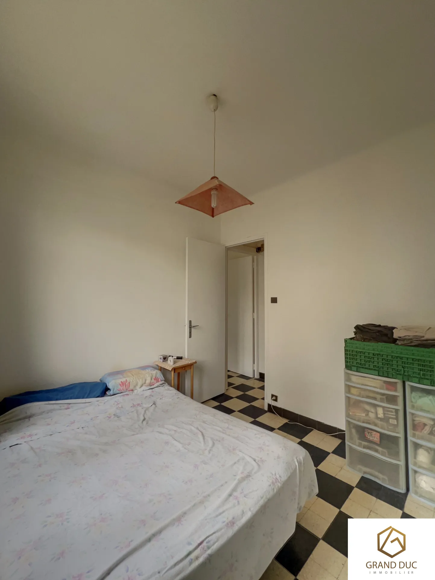 À vendre : Appartement lumineux de 60 m², 2 chambres à Marseille 13004 
