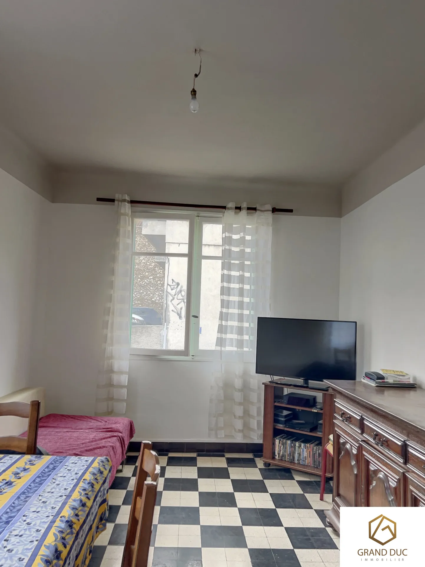 À vendre : Appartement lumineux de 60 m², 2 chambres à Marseille 13004 