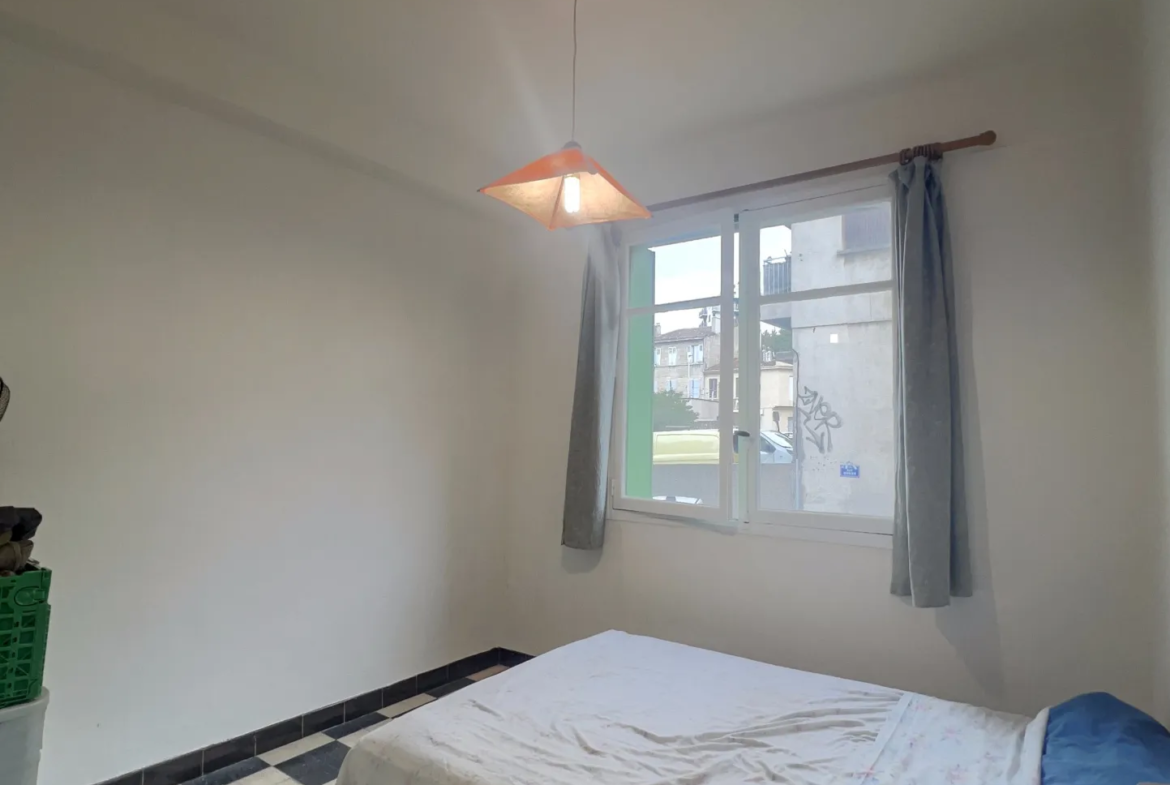 À vendre : Appartement lumineux de 60 m², 2 chambres à Marseille 13004 