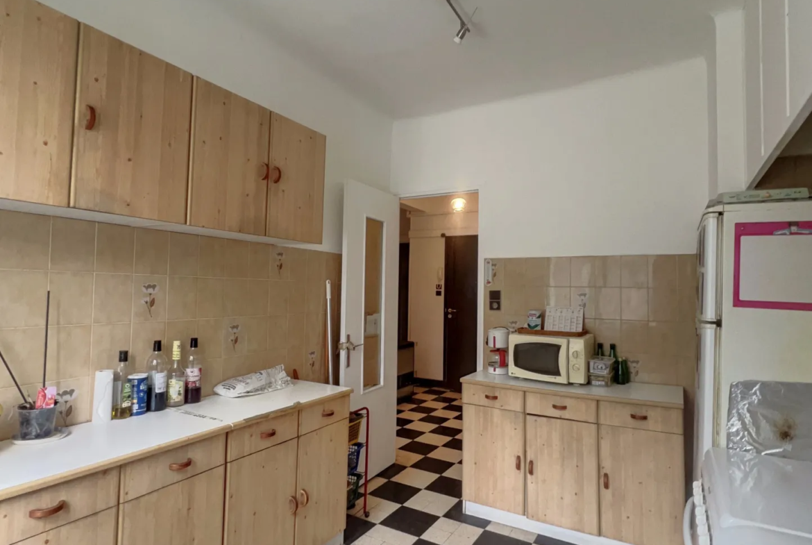 À vendre : Appartement lumineux de 60 m², 2 chambres à Marseille 13004 