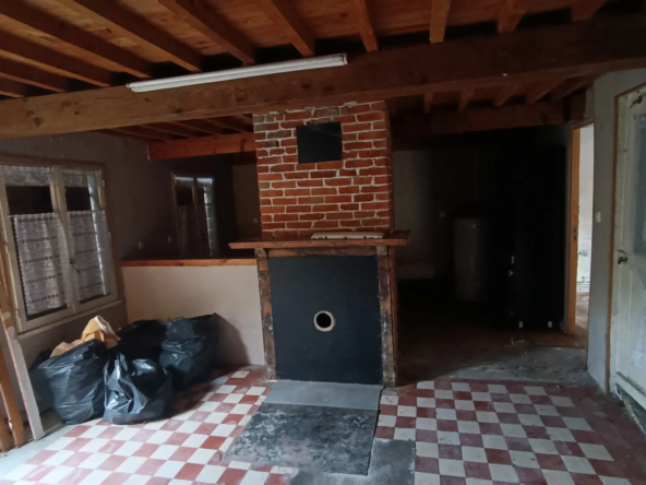Lot de deux maisons à rénover à Etinehem - 51800 EUR 