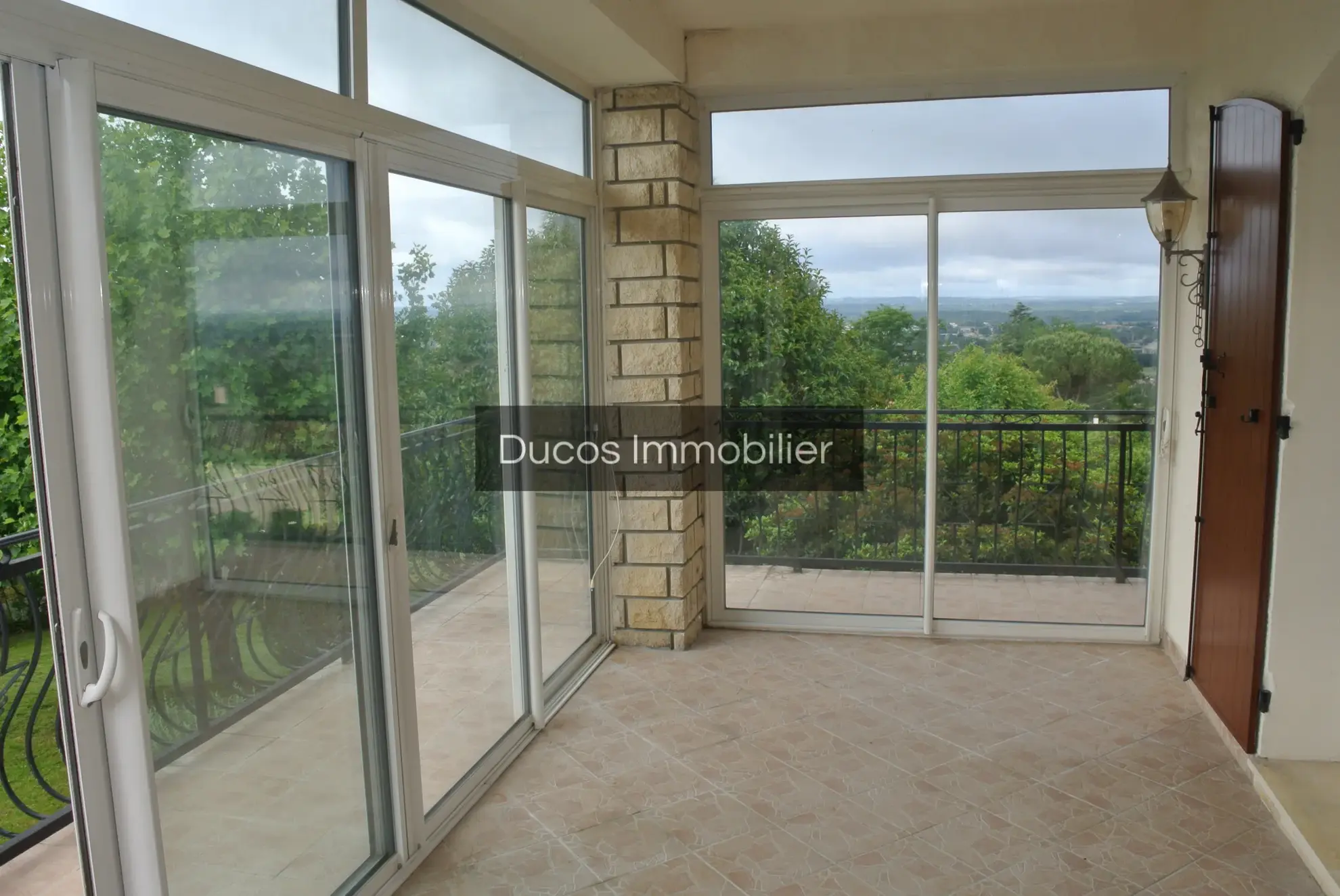 Maison spacieuse avec piscine à Beaupuy, 188 m² 
