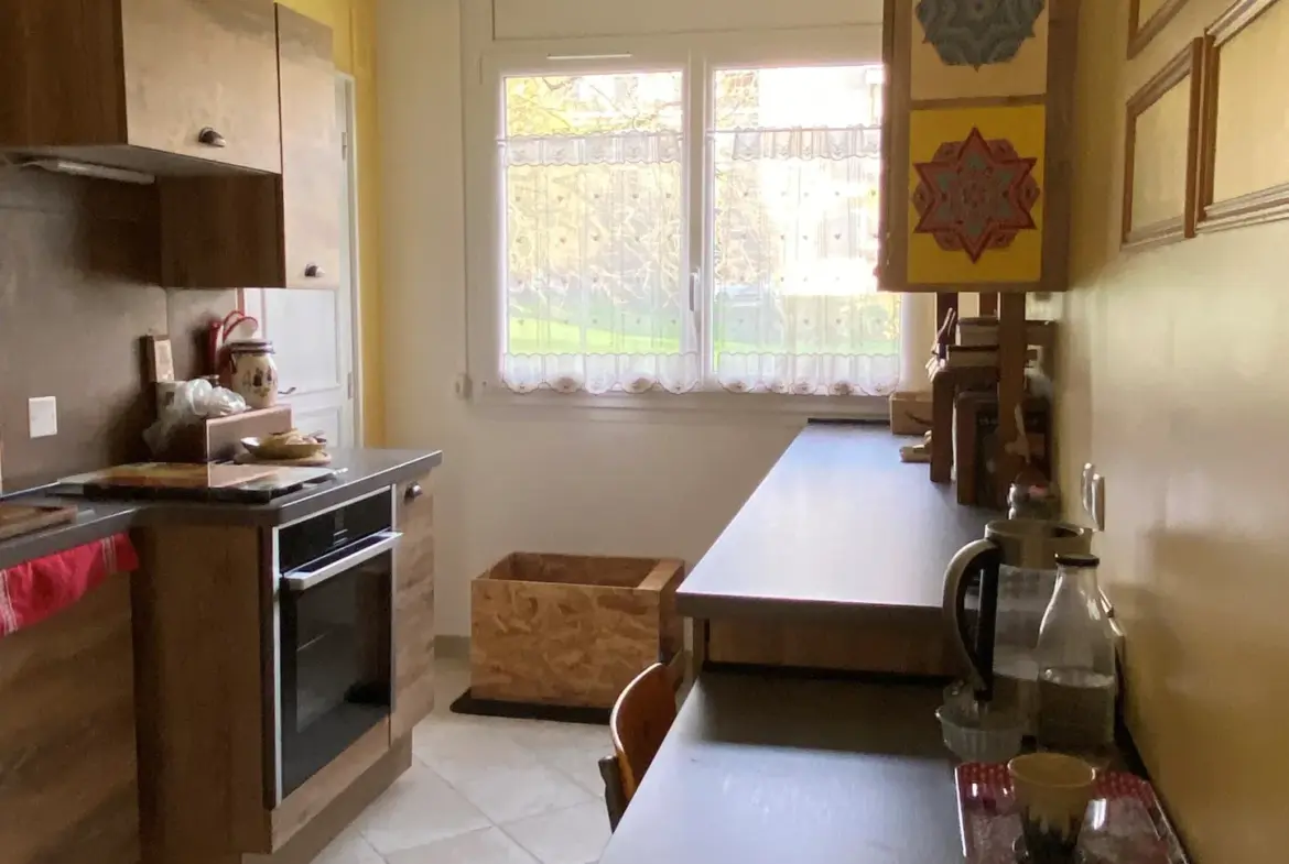 À vendre : Appartement 5 pièces à Saint-Michel-sur-Orge, Parc de Lormoy 