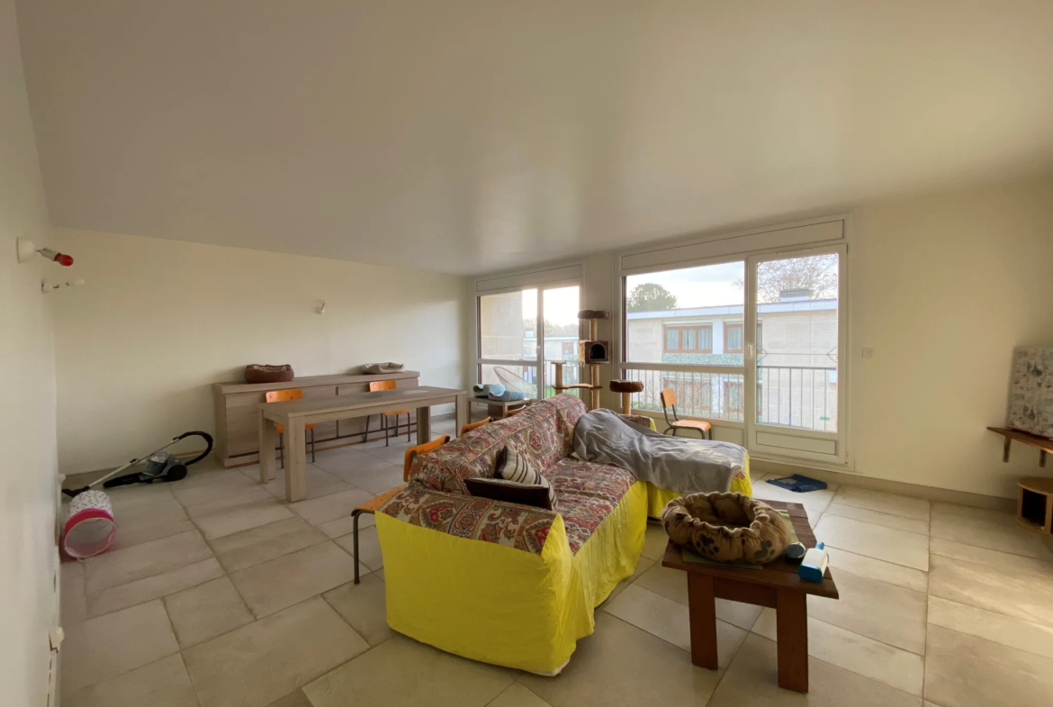 À vendre : Appartement 5 pièces à Saint-Michel-sur-Orge, Parc de Lormoy 