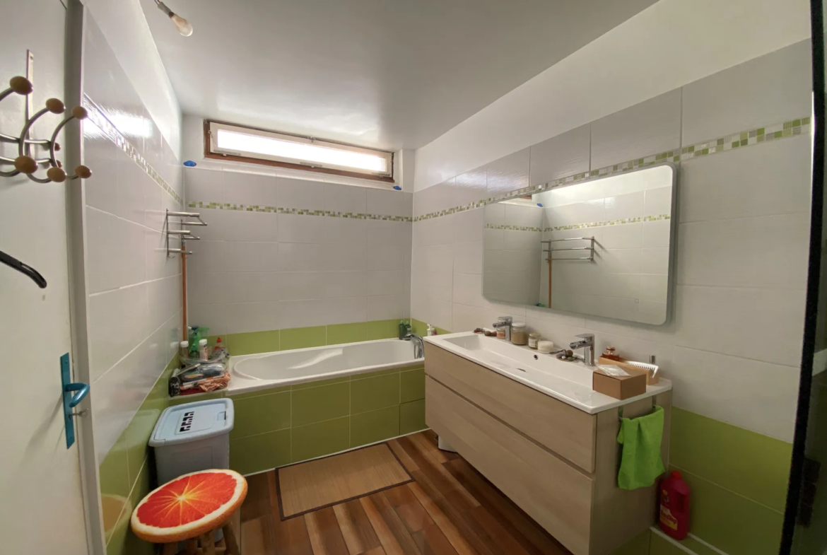 À vendre : Appartement 5 pièces à Saint-Michel-sur-Orge, Parc de Lormoy 