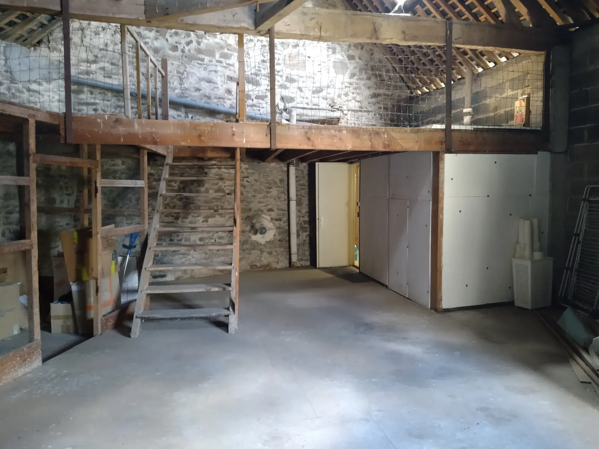 Maison de Bourg à Rénover de 124 m² à Pre en Pail 