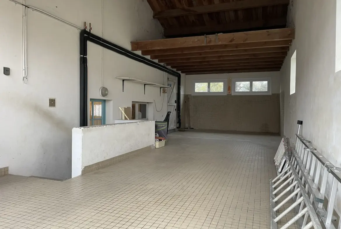 Maison spacieuse de 106 m² à Beauvoir-sur-Mer, près de la mer 