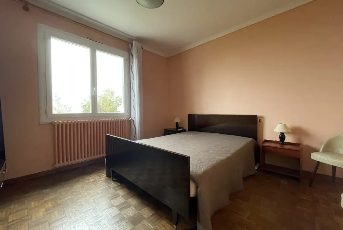 Maison spacieuse de 106 m² à Beauvoir-sur-Mer, près de la mer 