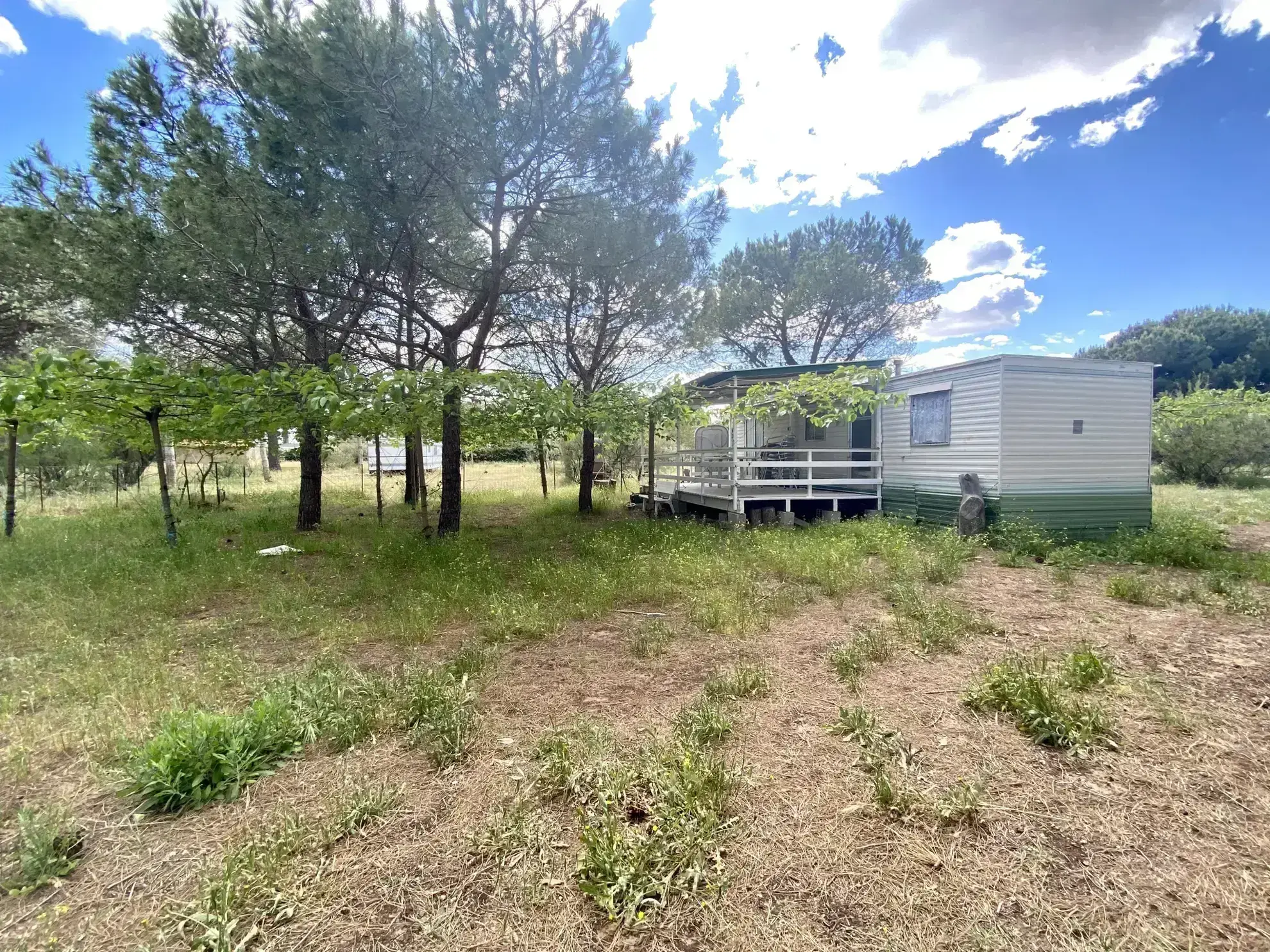Terrain de loisir de 1614 m² avec 3 mobil-homes à VIAS plage 