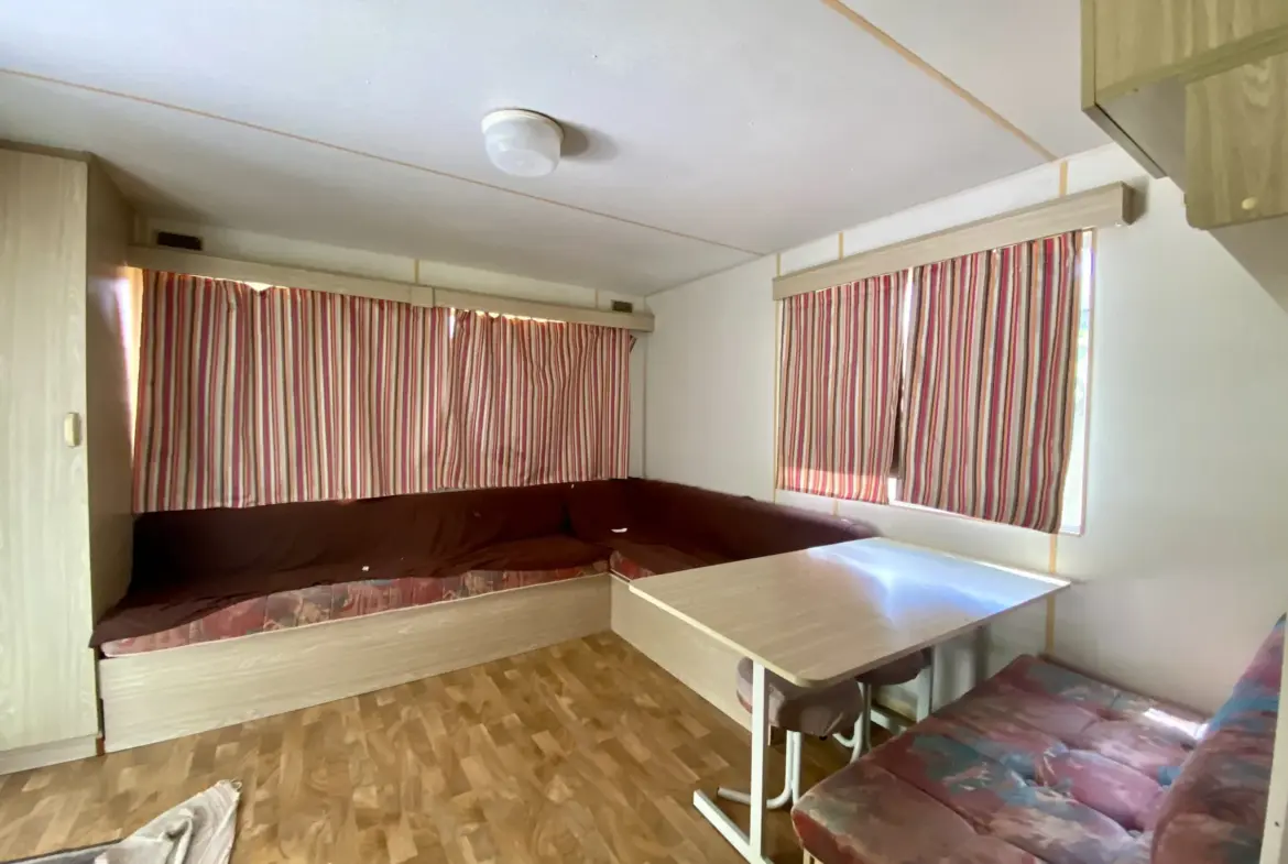 Terrain de loisir de 1614 m² avec 3 mobil-homes à VIAS plage 