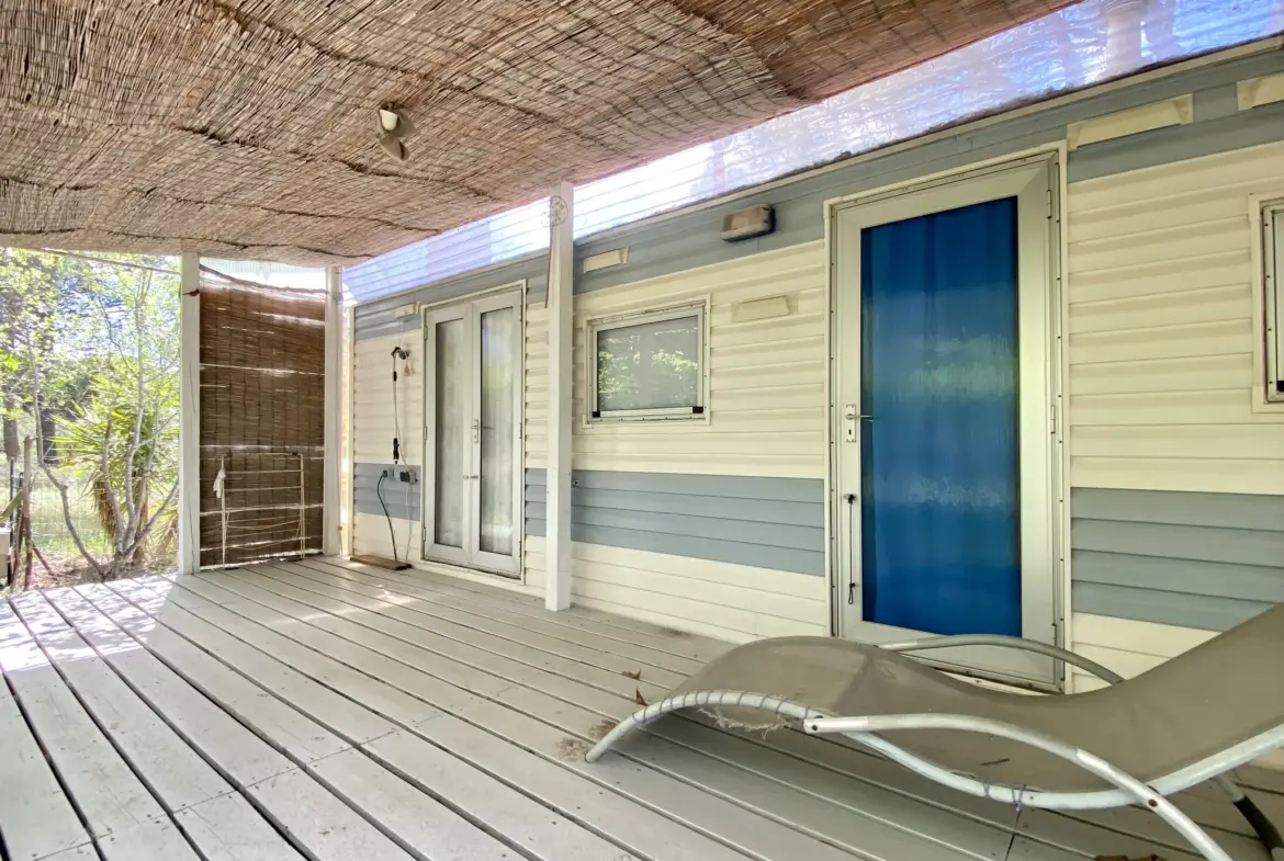 Terrain de loisir de 1614 m² avec 3 mobil-homes à VIAS plage 